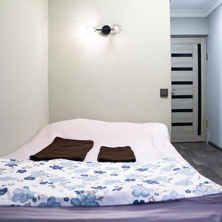 Hotel Tahar Алмати Екстер'єр фото