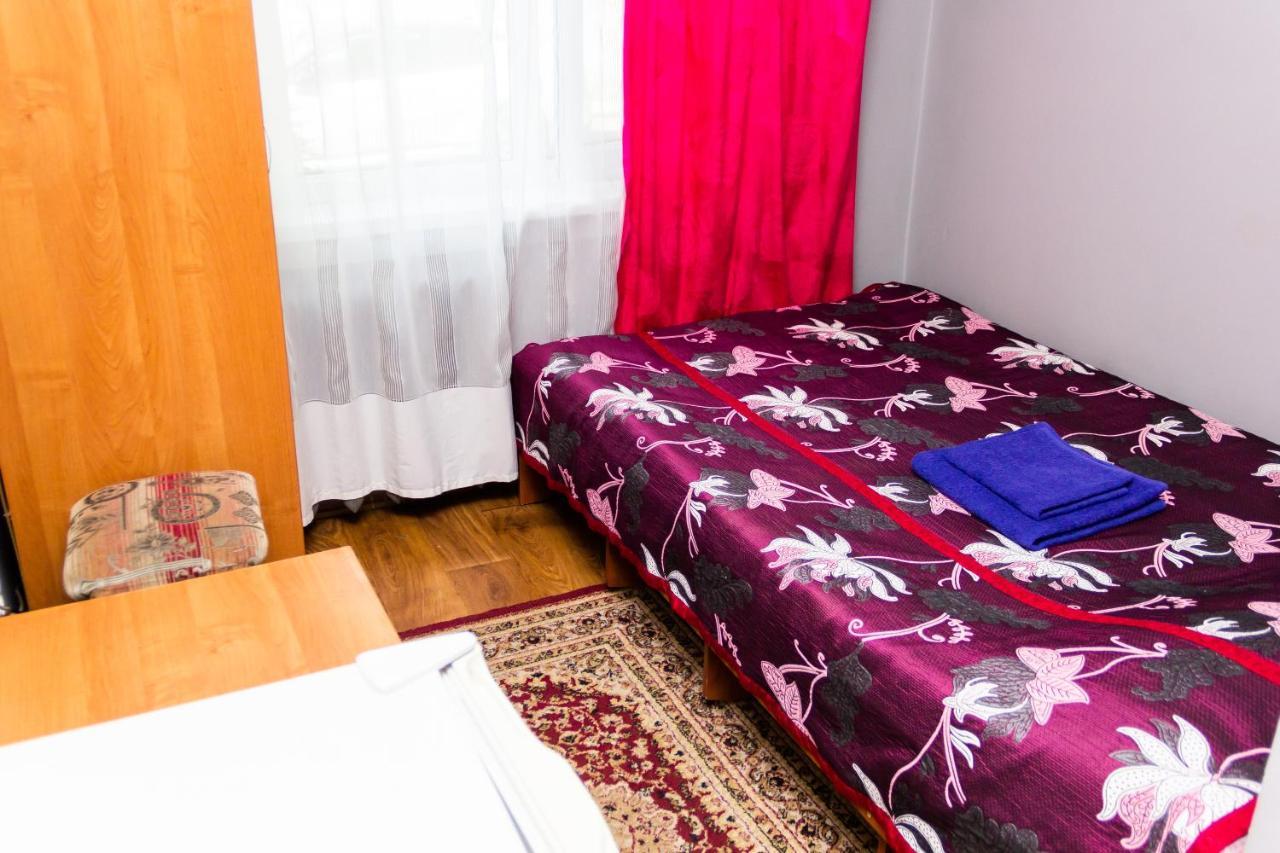 Hotel Tahar Алмати Екстер'єр фото