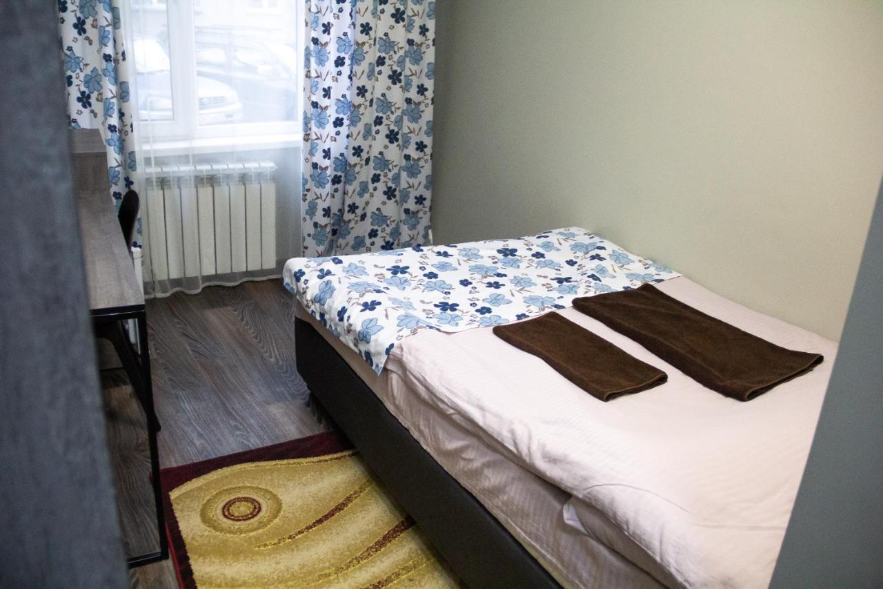 Hotel Tahar Алмати Екстер'єр фото