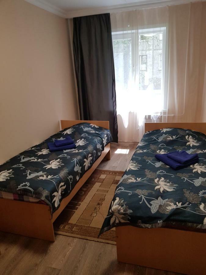 Hotel Tahar Алмати Екстер'єр фото